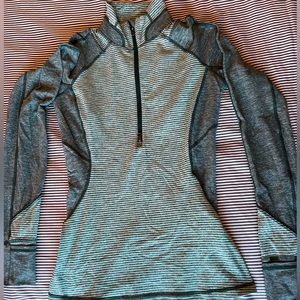 Lululemon 1/2 Zip Pullover